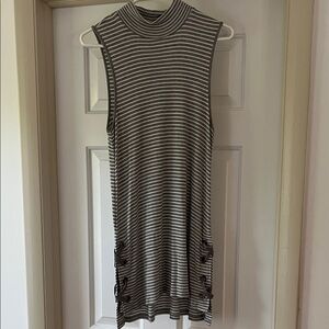Cable & Gauge Gray Striped Mini Dress